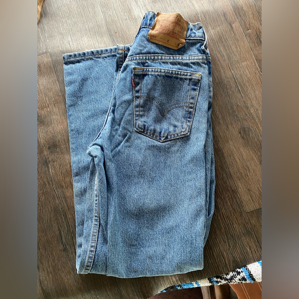 Vintage Levi’s women wide leg made in USA jeans medium wash